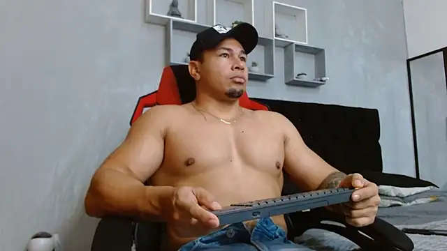 tyler hank01 online show from 29, 5, 2026