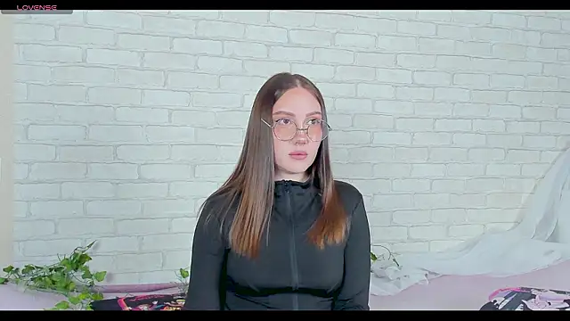 LinaKenny online show from 15, 1, 2026