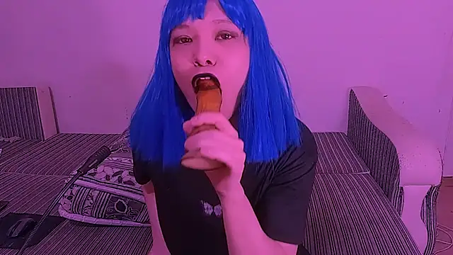 LuxMelys online show from 2, 4, 2026