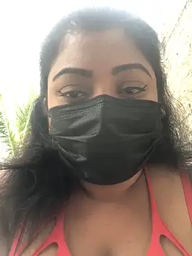 Snapshot of _Cute_ariana_ chatting on 16, 11, 2025 Cute ariana online show from 16, 11, 2025