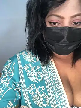 Snapshot of _Cute_ariana_ chatting on 17, 10, 2025 Cute ariana online show from 17, 10, 2025