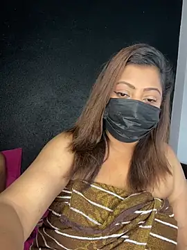  Cute ariana  online show from 1, 8, 2026