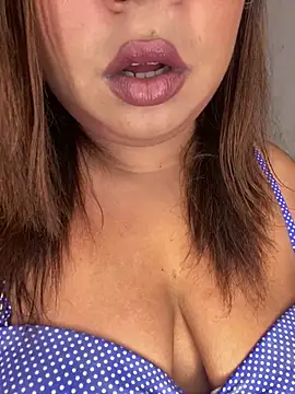  Cute ariana  online show from 13, 6, 2026