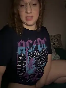 EmmieRae online show from 17, 10, 2025