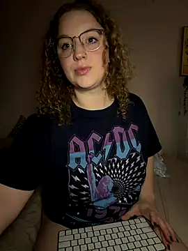 EmmieRae online show from 21, 12, 2025