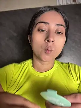 Valentinne z online show from 21, 6, 2026