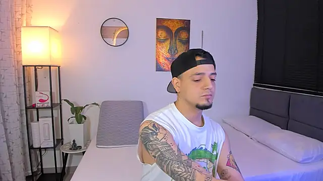 Snapshot of alejandro_calderon1 chatting on 31, 5, 2026 alejandro calderon1 online show from 31, 5, 2026