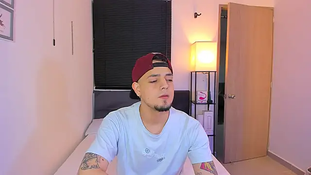 alejandro calderon1 online show from 5, 4, 2026