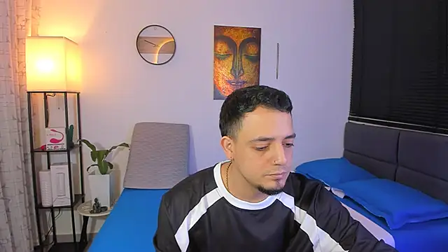 Snapshot of alejandro_calderon1 chatting on 1, 6, 2026 alejandro calderon1 online show from 1, 6, 2026