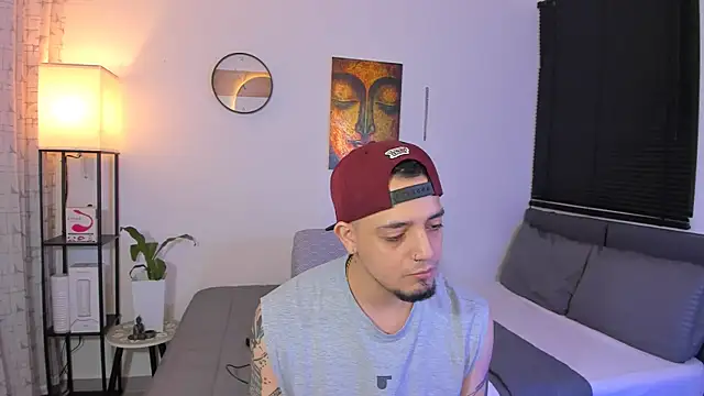 Snapshot of alejandro_calderon1 chatting on 21, 5, 2026 alejandro calderon1 online show from 21, 5, 2026