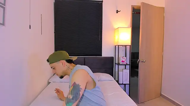 alejandro calderon1 online show from 10, 4, 2026