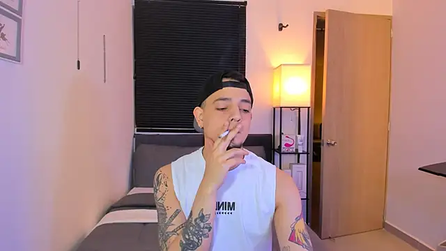 alejandro calderon1 online show from 12, 4, 2026