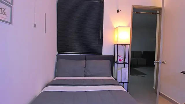 alejandro calderon1 online show from 15, 4, 2026