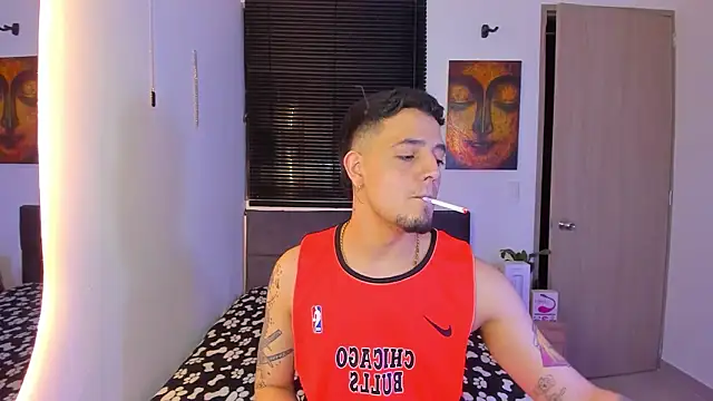 alejandro calderon1 online show from 24, 3, 2026