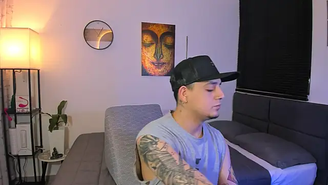 Snapshot of alejandro_calderon1 chatting on 10, 7, 2026 alejandro calderon1 online show from 10, 7, 2026