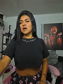 Snapshot of Hannah-grace chatting on 18, 10, 2025 Hannah-grace online show from 18, 10, 2025