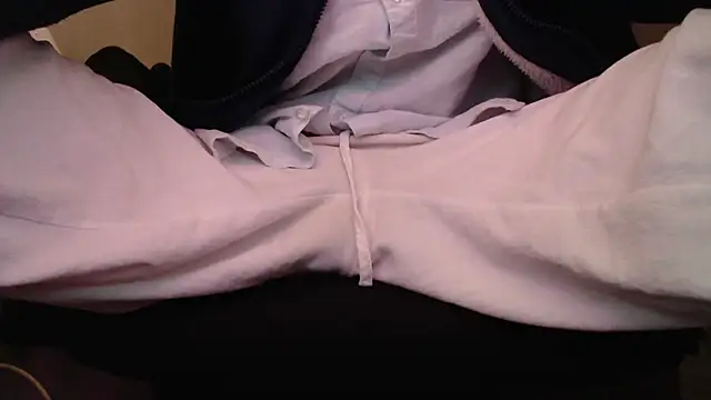 Snapshot of herver67 chatting on 1, 12, 2025 herver67 online show from 1, 12, 2025