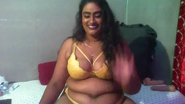 EROTICNAWTY2 online show from 8, 1, 2025