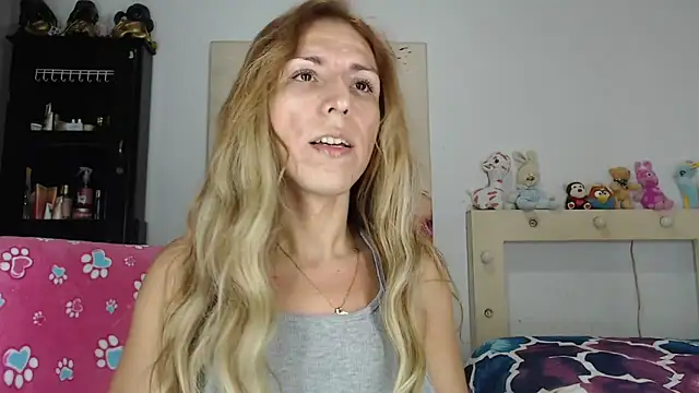 Snapshot of aleera_starxx982 chatting on 26, 5, 2026 aleera starxx982 online show from 26, 5, 2026