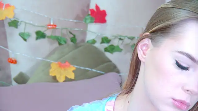 Snapshot of GentleRossi chatting on 28, 10, 2025 GentleRossi online show from 28, 10, 2025