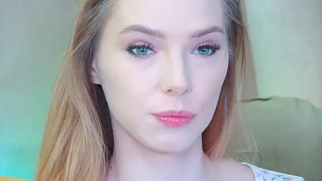 Snapshot of GentleRossi chatting on 18, 11, 2025 GentleRossi online show from 18, 11, 2025