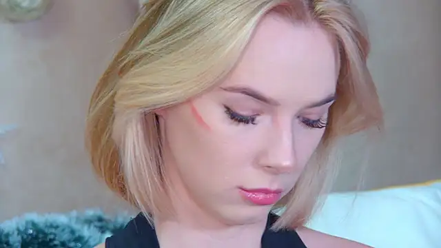 GentleRossi online show from 3, 12, 2025