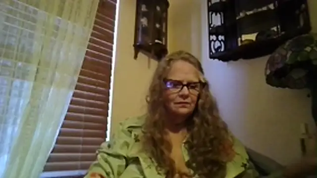 DestineeLoverGirl online show from 1, 12, 2025