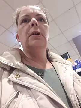 saharaheiss online show from 3, 3, 2025