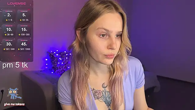 Snapshot of Chanel_Gill chatting on 3, 2, 2025 Chanel Gill online show from 3, 2, 2025
