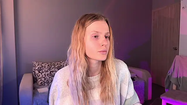 Snapshot of Chanel_Gill chatting on 3, 10, 2025 Chanel Gill online show from 3, 10, 2025