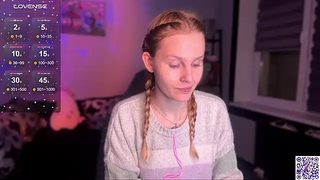 Chanel Gill online show from 19, 11, 2025