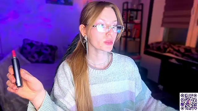 Chanel Gill online show from 8, 3, 2026