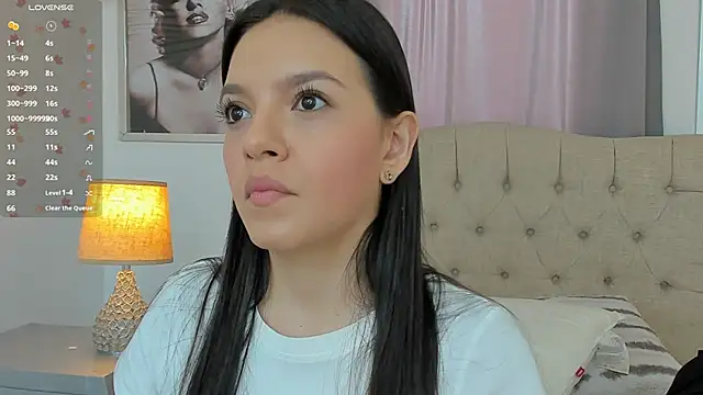 Snapshot of Beautyari_ chatting on 5, 11, 2025 Beautyari online show from 5, 11, 2025