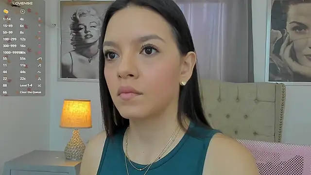 Snapshot of Beautyari_ chatting on 8, 11, 2025 Beautyari online show from 8, 11, 2025