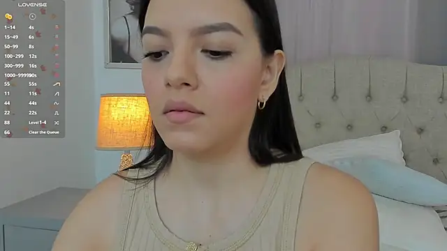 Snapshot of Beautyari_ chatting on 15, 11, 2025 Beautyari online show from 15, 11, 2025