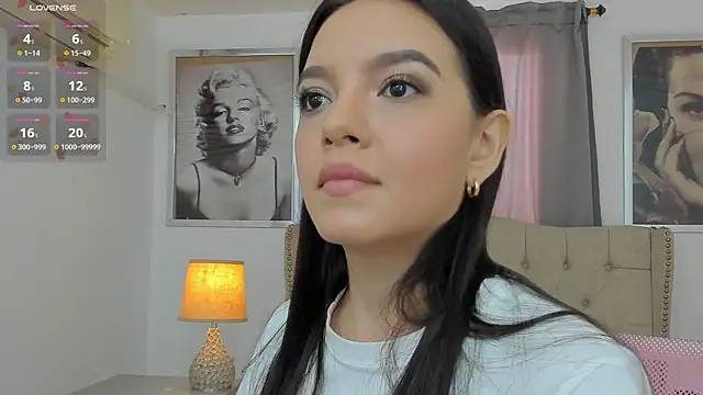 Snapshot of Beautyari_ chatting on 10, 10, 2025 Beautyari online show from 10, 10, 2025