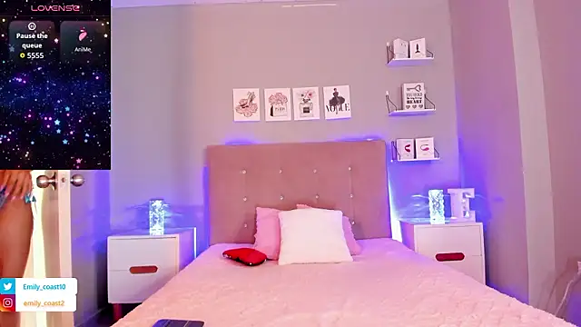 EmilyCoast-1 online show from 10, 3, 2026