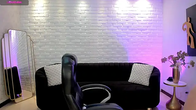 JennaOlsonX online show from 27, 2, 2025