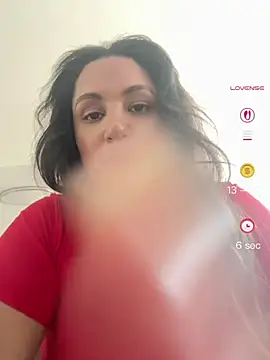 MeghanXO online show from 6, 7, 2026