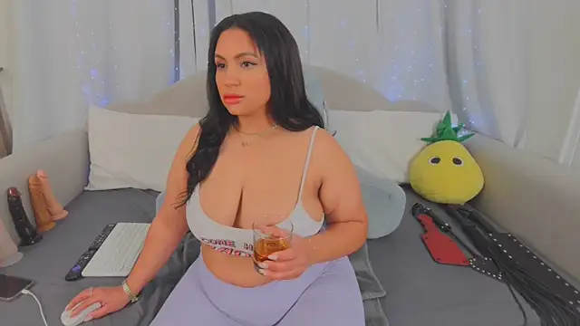 MeghanXO online show from 1, 3, 2026