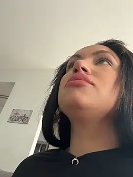 MeghanXO online show from 17, 10, 2025