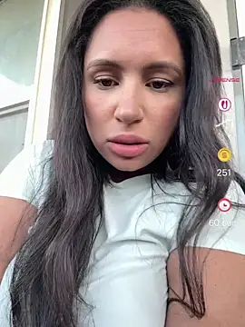 MeghanXO online show from 4, 8, 2026