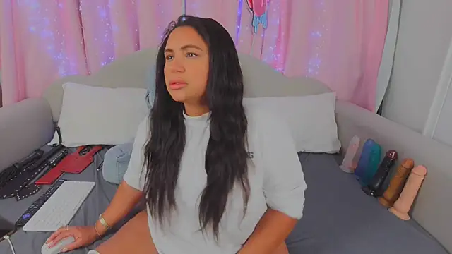 MeghanXO online show from 8, 2, 2025