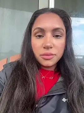 MeghanXO online show from 18, 6, 2026
