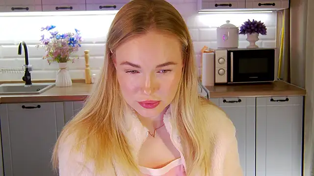 Snapshot of Veronika_Mitchel chatting on 30, 9, 2025 Veronika Mitchel online show from 30, 9, 2025