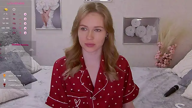 Snapshot of Veronika_Mitchel chatting on 7, 12, 2024 Veronika Mitchel online show from 7, 12, 2024