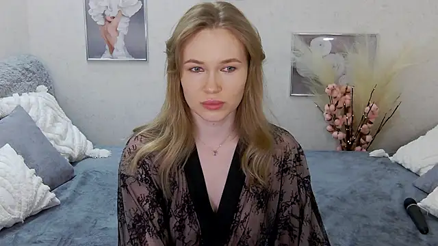 Snapshot of Veronika_Mitchel chatting on 3, 2, 2025 Veronika Mitchel online show from 3, 2, 2025