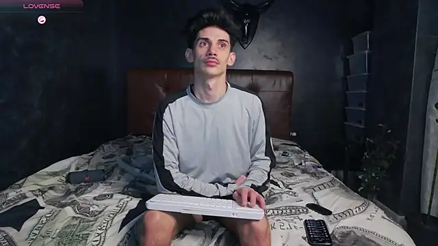 DanielCrush1 online show from 9, 2, 2026