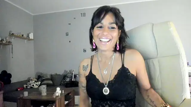 Snapshot of Orchideaxx chatting on 16, 5, 2026 Orchideaxx online show from 16, 5, 2026