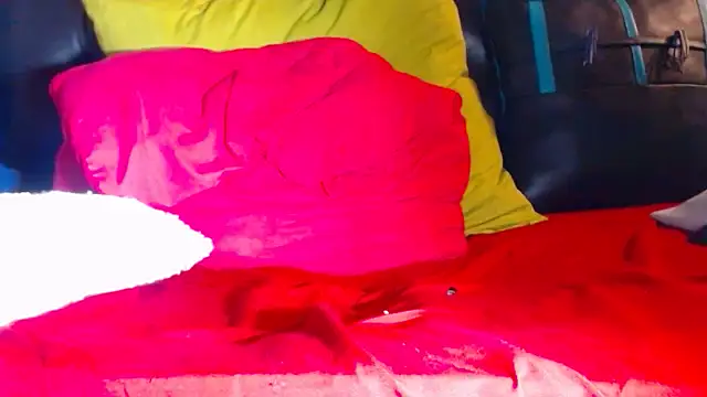 Snapshot of Queenofthenightx chatting on 10, 10, 2025 Queenofthenightx online show from 10, 10, 2025